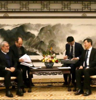 中国政府中东问题特使翟隽会见伊朗驻华大使法兹里